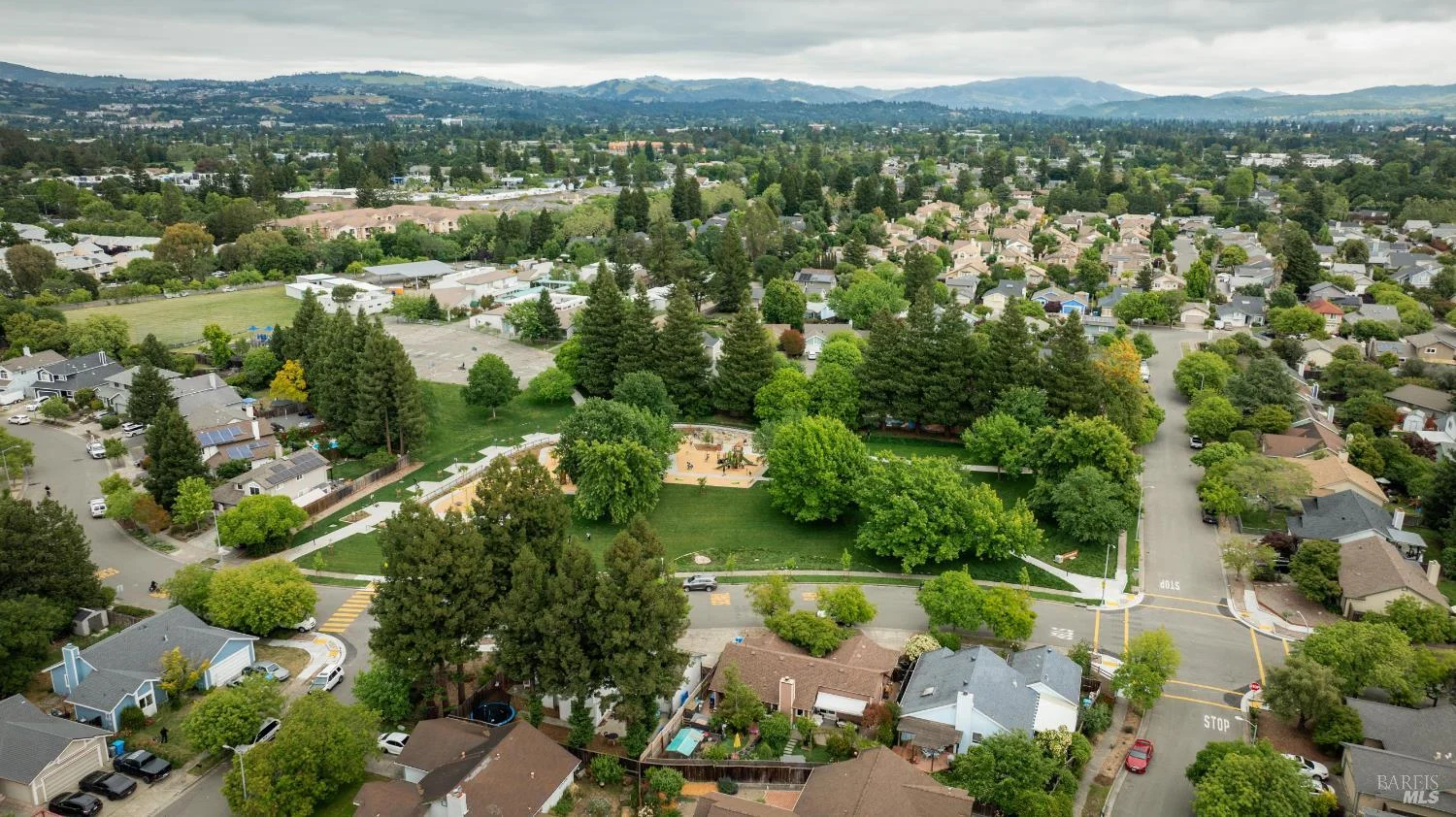 Santa Rosa homes and surrounding hills